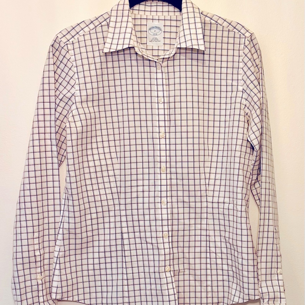 Brooks Brothers Women's  Sz 2 Fitted Buttondown Shirt Black Tan Plaid